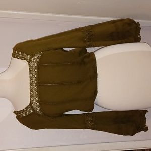 Universal Thread Olive Green Top NWT